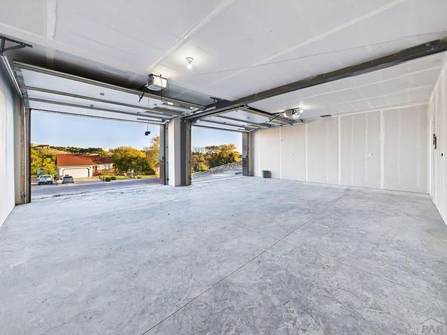 893 S Greenway Ave, Pueblo West, CO 81007