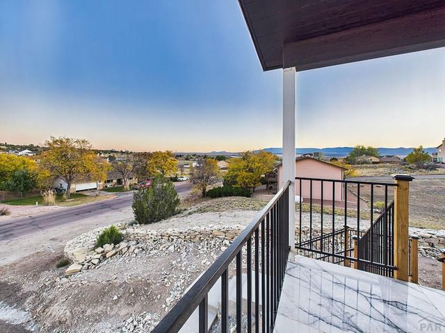 893 S Greenway Ave, Pueblo West, CO 81007
