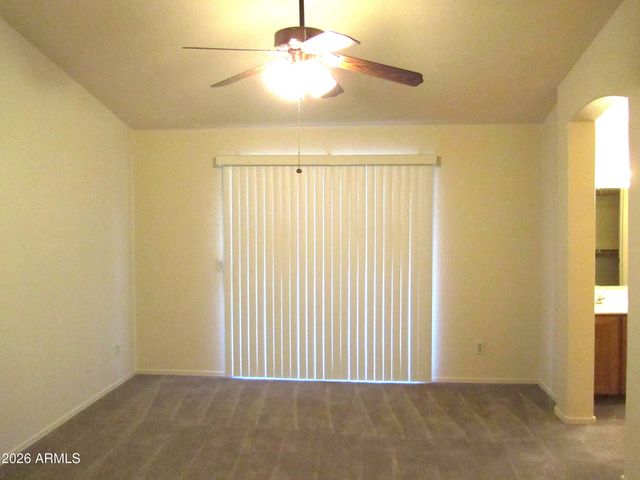 6702 N 89TH Avenue, Glendale, AZ 85305