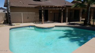 6702 N 89TH Avenue, Glendale, AZ 85305