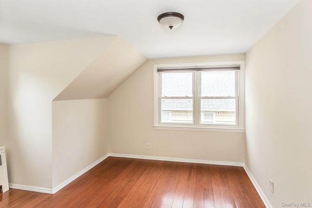 3 Cambridge Street, Glen Cove, NY 11542