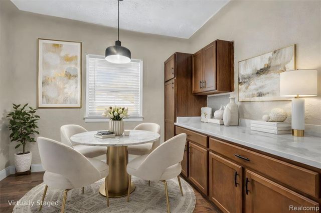 16565 Roselawn Street, Detroit, MI 48221