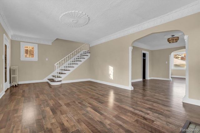 16565 Roselawn Street, Detroit, MI 48221