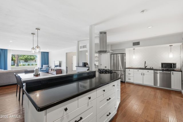4219 N 34TH Place, Phoenix, AZ 85018