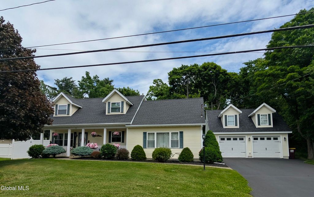 52 Troy Avenue, Wynantskill, NY 12198