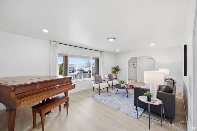 6692 W 9770 N, Highland, UT 84003