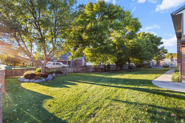 6692 W 9770 N, Highland, UT 84003