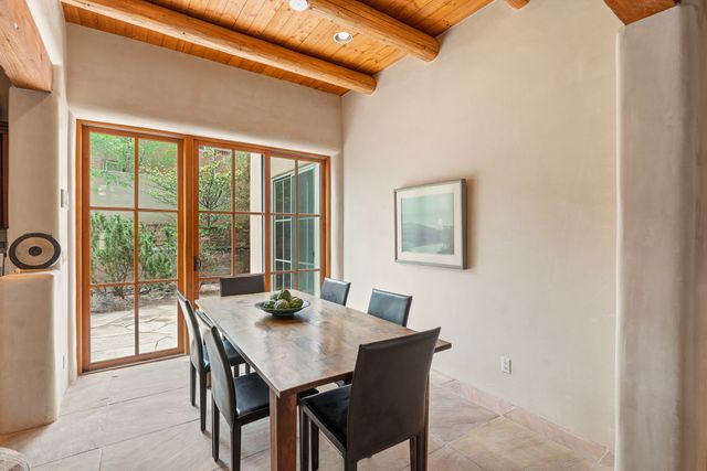 330 E Buena Vista Street B, Santa Fe, NM 87505