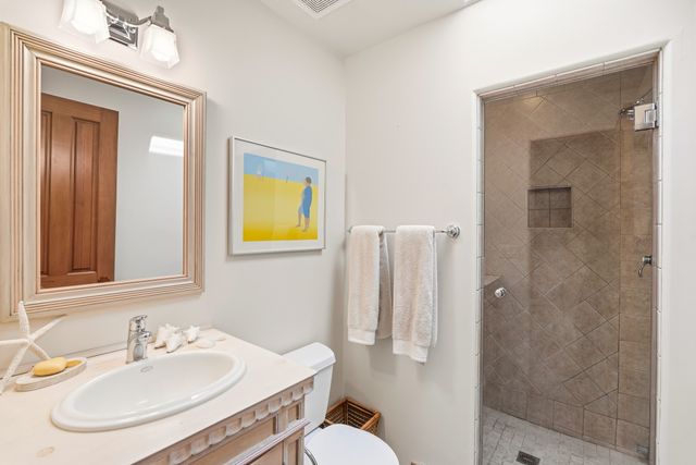 330 E Buena Vista Street B, Santa Fe, NM 87505