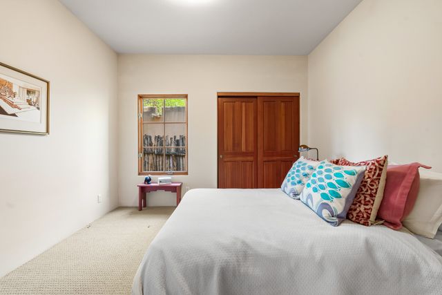 330 E Buena Vista Street B, Santa Fe, NM 87505