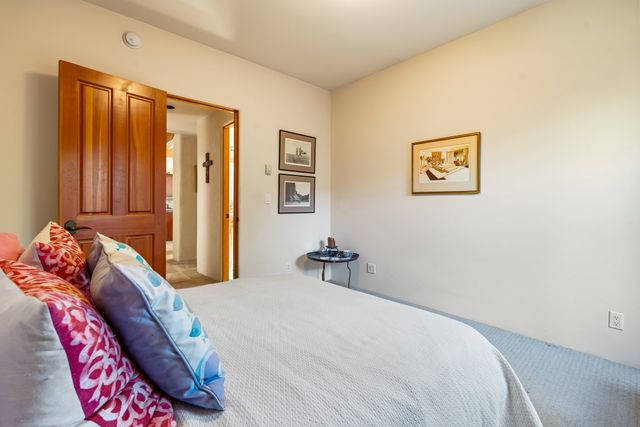 330 E Buena Vista Street B, Santa Fe, NM 87505