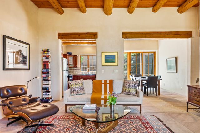 330 E Buena Vista Street B, Santa Fe, NM 87505
