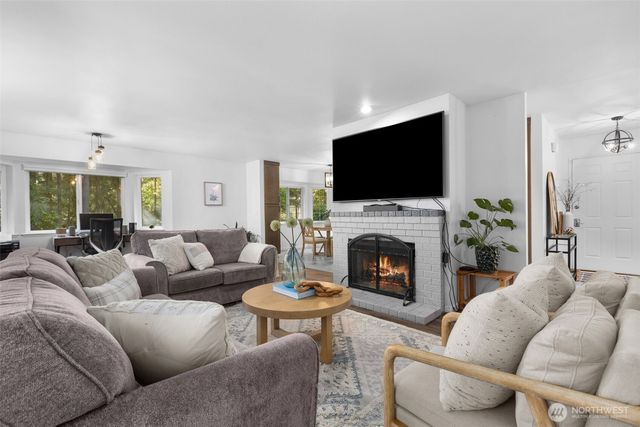 6306 71st Avenue Ct NW, Gig Harbor, WA 98335