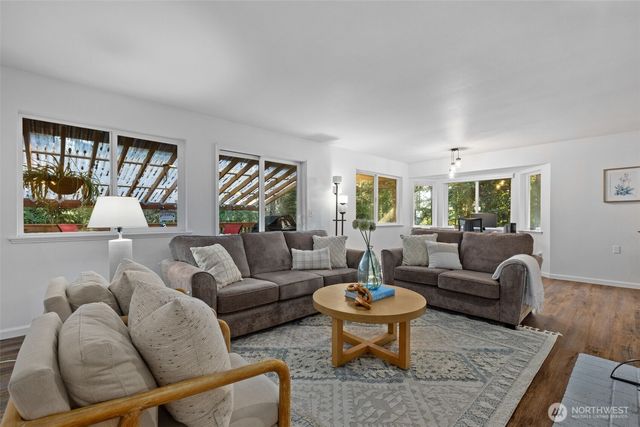 6306 71st Avenue Ct NW, Gig Harbor, WA 98335
