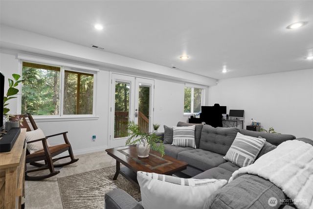 6306 71st Avenue Ct NW, Gig Harbor, WA 98335