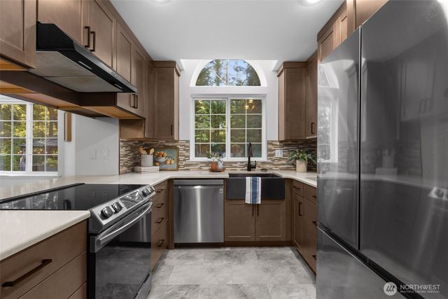 6306 71st Avenue Ct NW, Gig Harbor, WA 98335