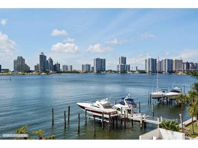 17878 N BAY RD 307, Sunny Isles Beach, FL 33160