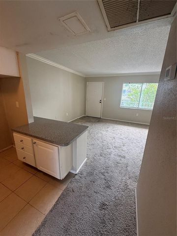 122 WATER FRONT WAY 240, Altamonte Springs, FL 32701