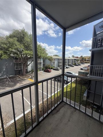 122 WATER FRONT WAY 240, Altamonte Springs, FL 32701
