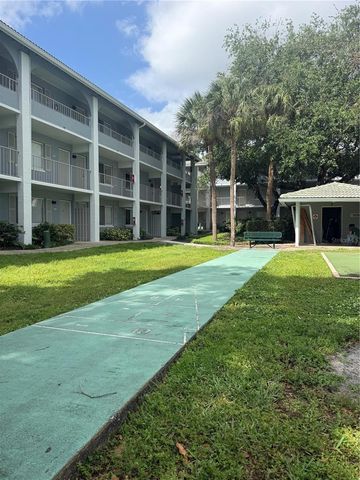 122 WATER FRONT WAY 240, Altamonte Springs, FL 32701