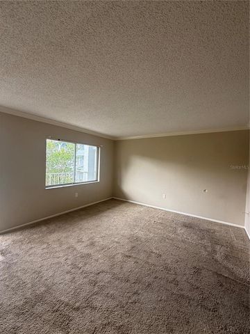 122 WATER FRONT WAY 240, Altamonte Springs, FL 32701