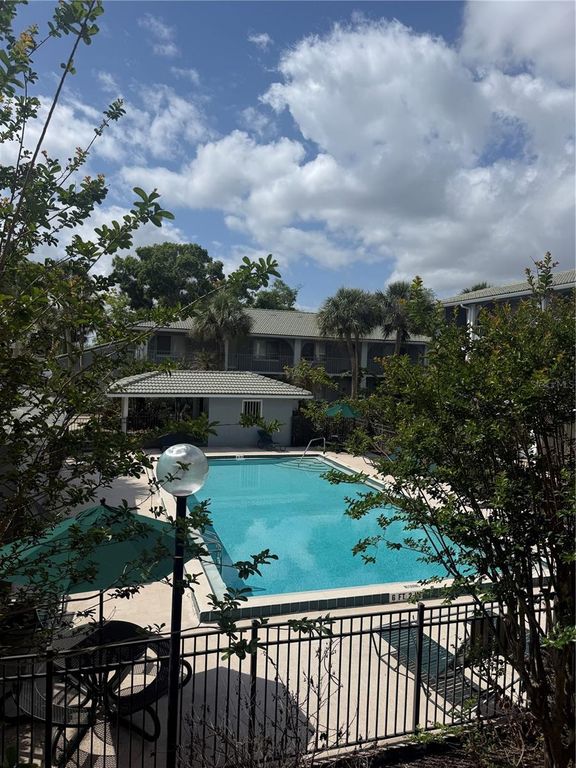 122 WATER FRONT WAY 240, Altamonte Springs, FL 32701