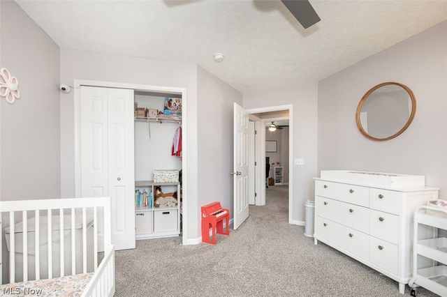 887 Woodfield Lane, Brunswick, OH 44212