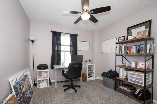 887 Woodfield Lane, Brunswick, OH 44212