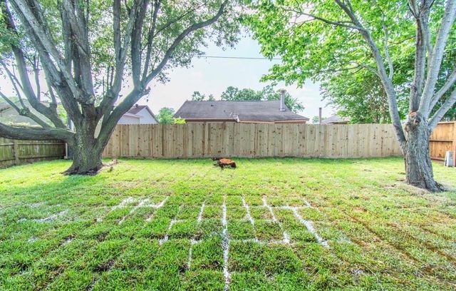 10110 Hollow Canyon Drive, Sugar Land, TX 77498