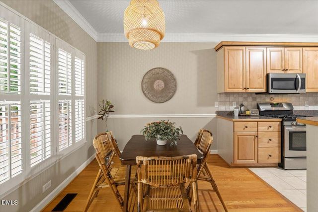 912 E Ivy Valley Drive, Fuquay Varina, NC 27526