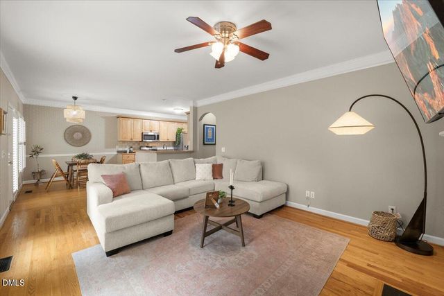 912 E Ivy Valley Drive, Fuquay Varina, NC 27526