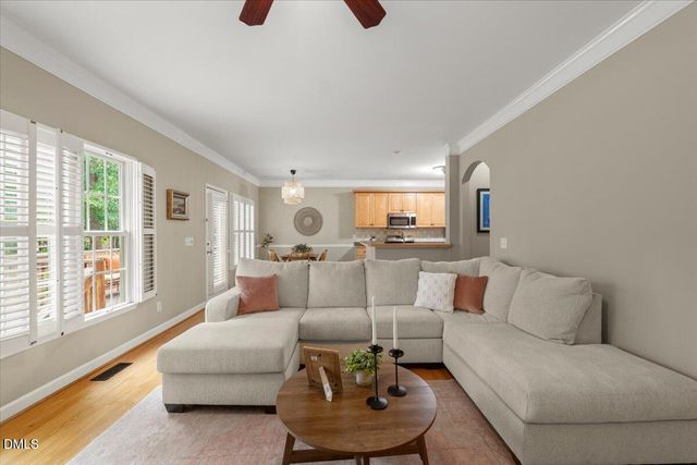 912 E Ivy Valley Drive, Fuquay Varina, NC 27526