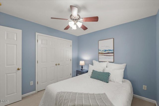 912 E Ivy Valley Drive, Fuquay Varina, NC 27526