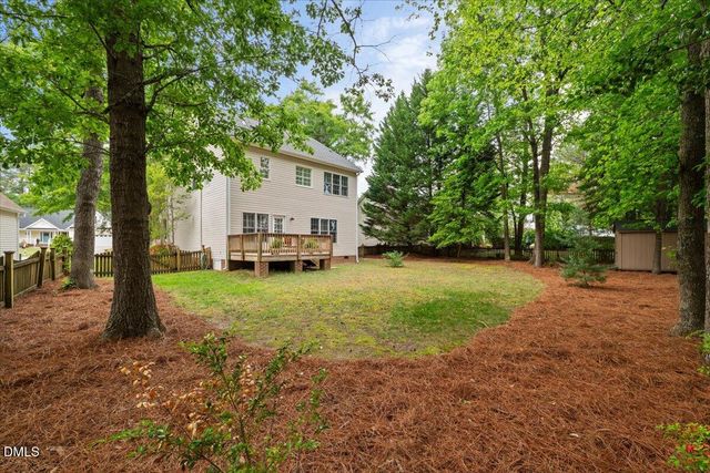 912 E Ivy Valley Drive, Fuquay Varina, NC 27526