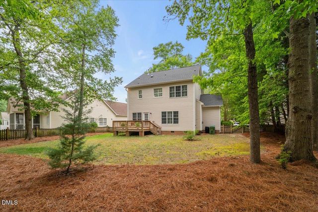 912 E Ivy Valley Drive, Fuquay Varina, NC 27526