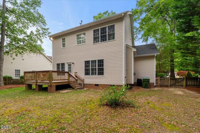 912 E Ivy Valley Drive, Fuquay Varina, NC 27526