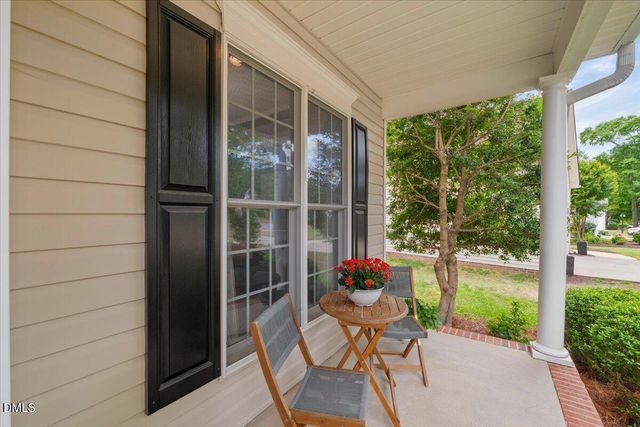 912 E Ivy Valley Drive, Fuquay Varina, NC 27526