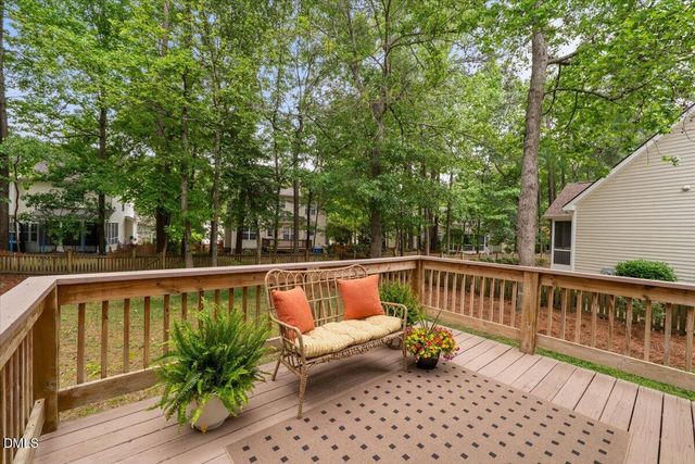 912 E Ivy Valley Drive, Fuquay Varina, NC 27526