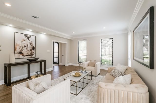 502 Lee Shore Lane, Houston, TX 77079