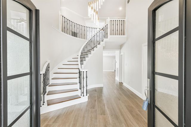 502 Lee Shore Lane, Houston, TX 77079
