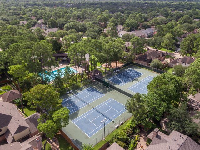 502 Lee Shore Lane, Houston, TX 77079