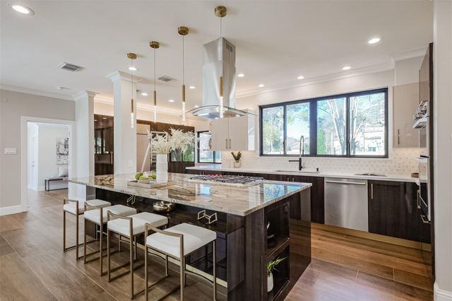 502 Lee Shore Lane, Houston, TX 77079