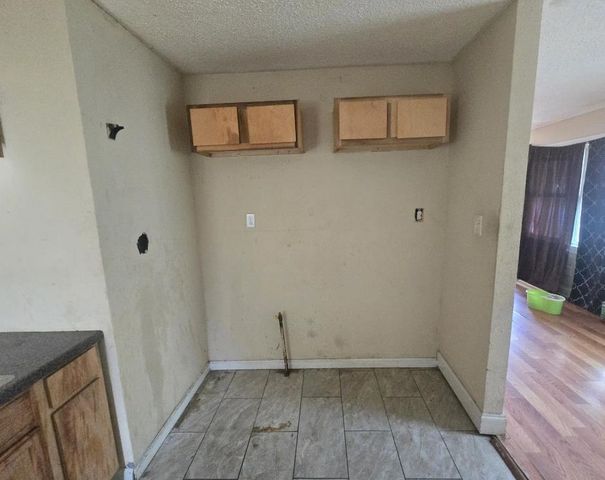 1549 ELY ST, Memphis, TN 38106