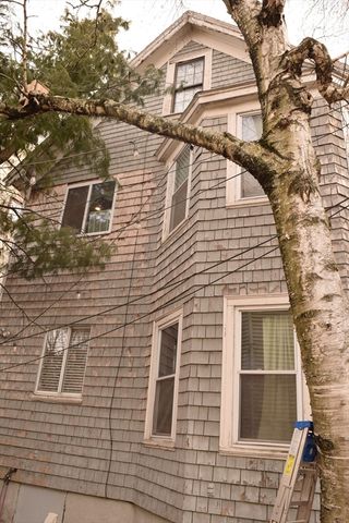 3 Lincoln Pl, Somerville, MA 02145