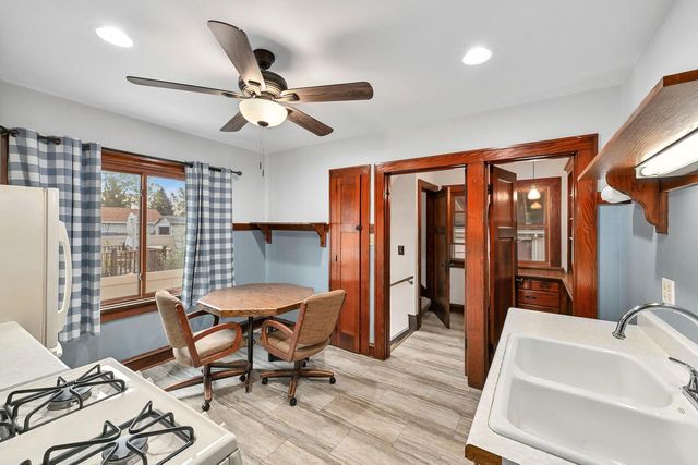 2113 E Tripoli AVENUE, Saint Francis, WI 53235