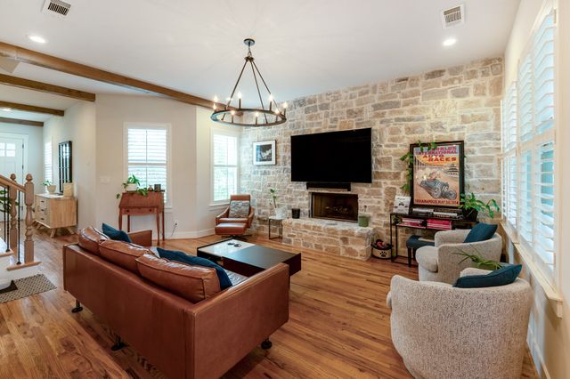 1023 Saint Thomas Court, Rockwall, TX 75087