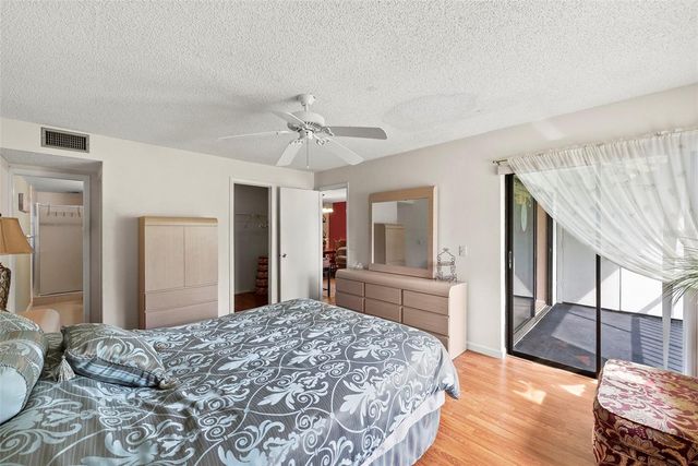 106 W CYPRESS CT 106, Oldsmar, FL 34677