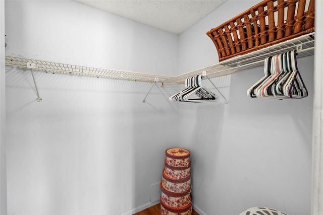 106 W CYPRESS CT 106, Oldsmar, FL 34677