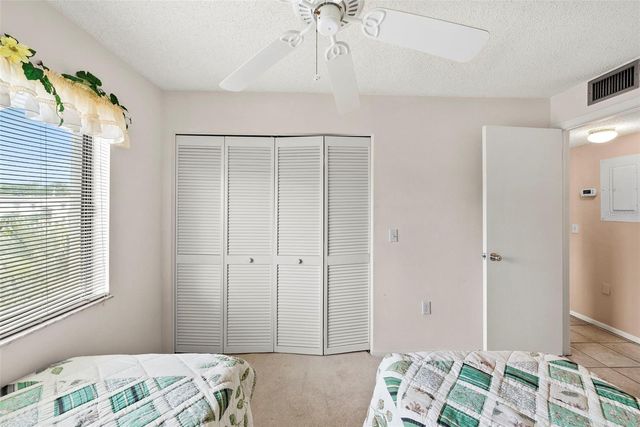 106 W CYPRESS CT 106, Oldsmar, FL 34677