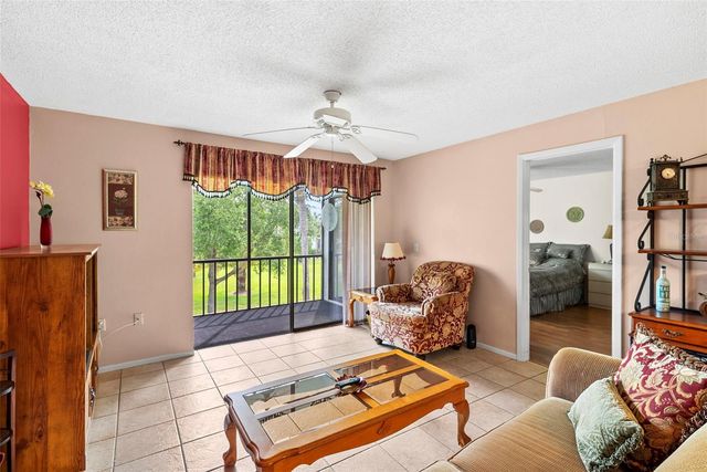 106 W CYPRESS CT 106, Oldsmar, FL 34677